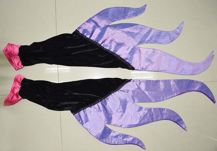 Royal Treatment - Queen Halloween Costume in Velvet & Satin - alternate view